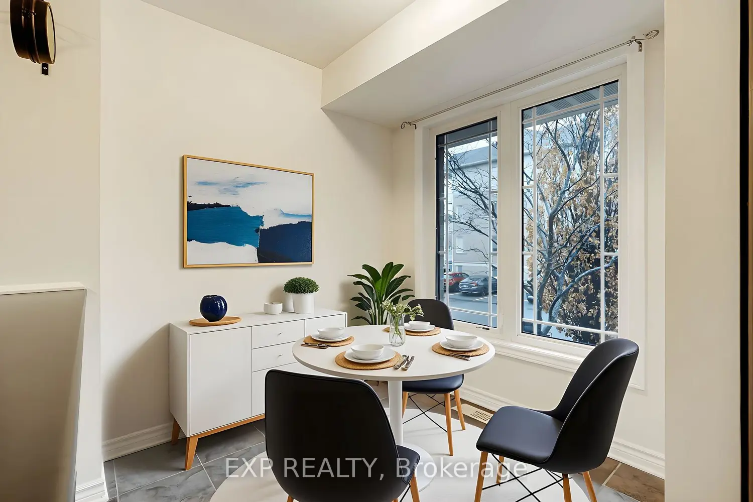 201 Paseo Private 14 photo 5