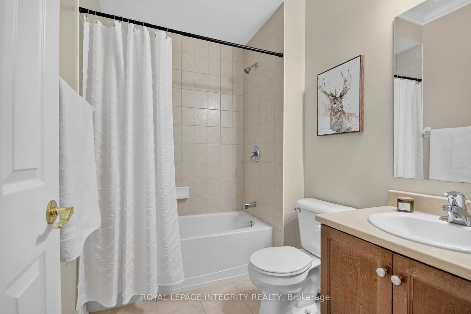 626 Country Trail Private photo 4