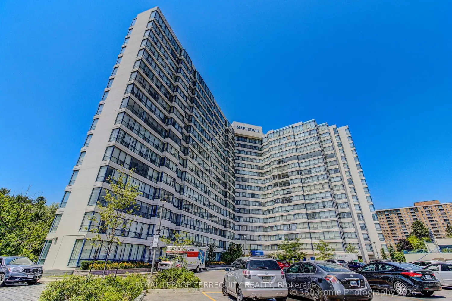 3050 Ellesmere Road 1221 photo 2
