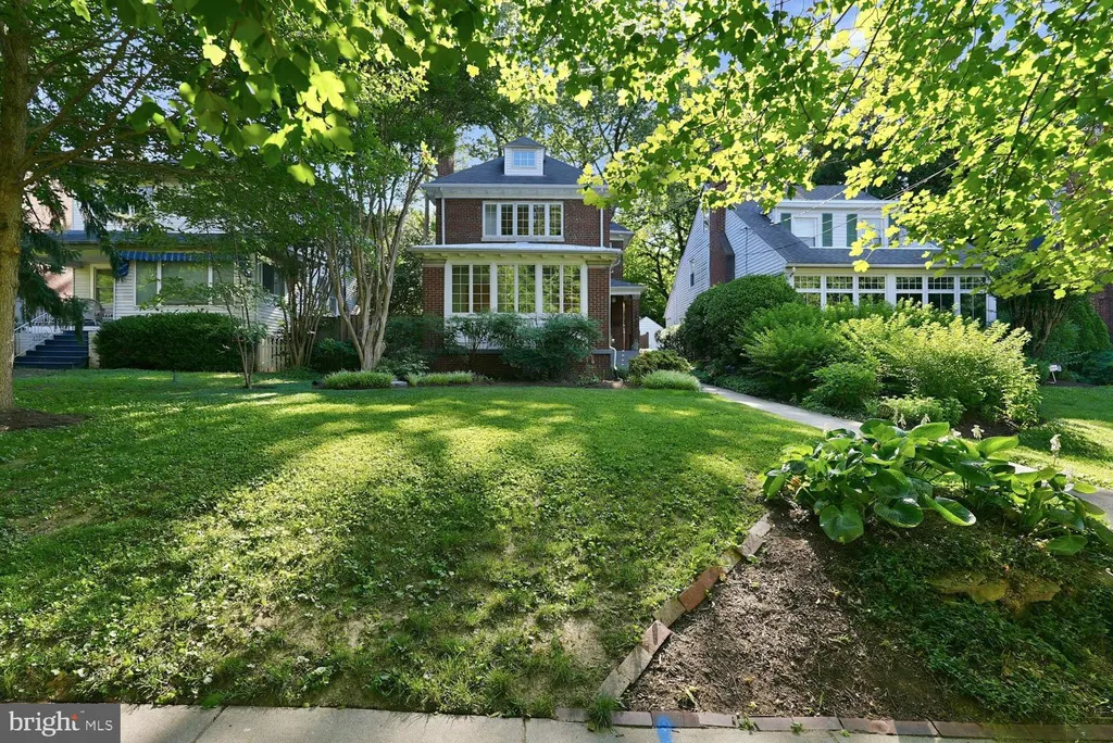 5439 Nevada Avenue NW, Washington, DC 20015