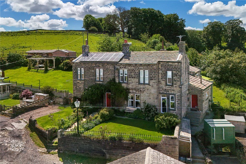 Land for saleDoll Lane, Cullingworth BD13 photo 2