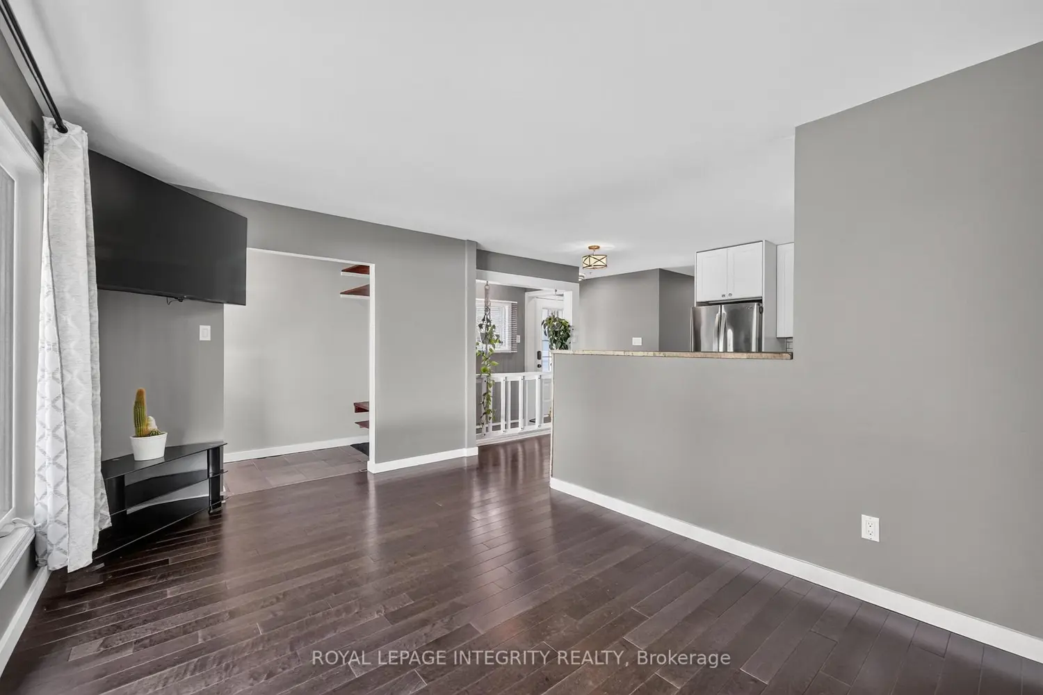127 Morton Drive photo 3