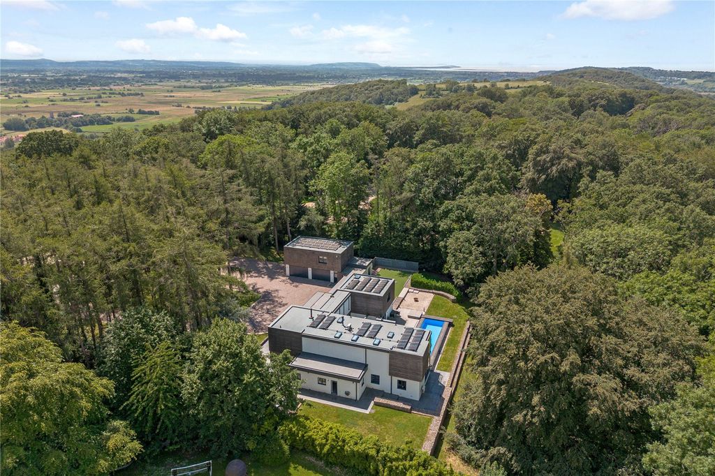 6 bed detached house for saleCadbury Camp Lane, Clapton In Gordano, North Somerset BS20