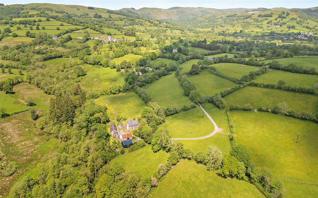 Land for saleNear Lampeter, Carmarthenshire SA19