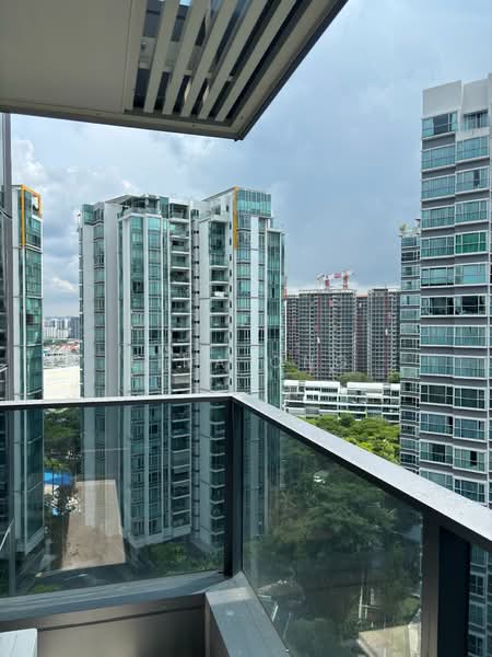 18A Amber Gardens photo 5