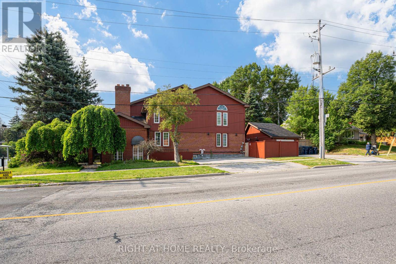 1 Rathburn Road, Toronto, ON, M9A3L5
