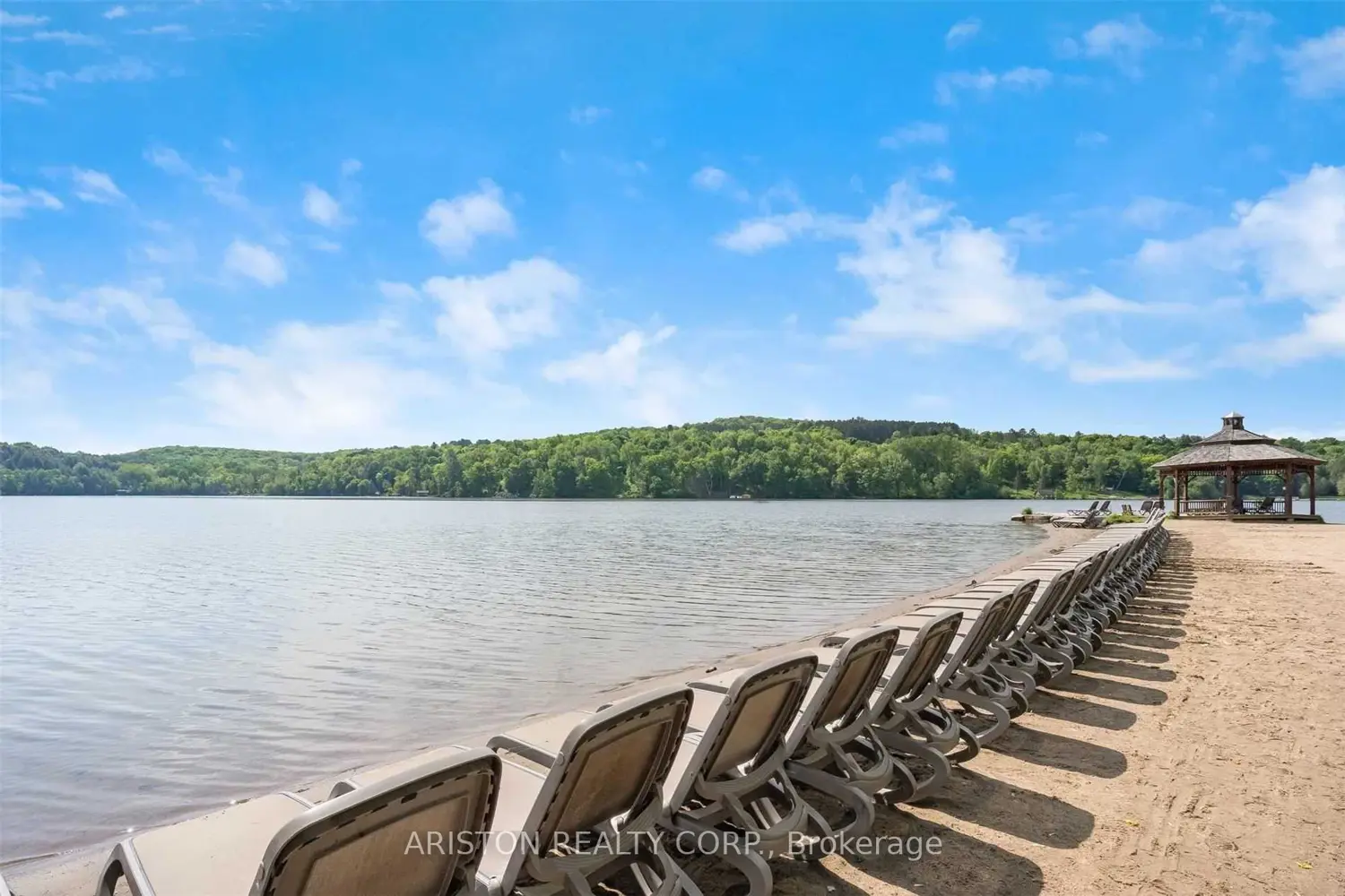 1 Deerhurst Drive 419 photo 5