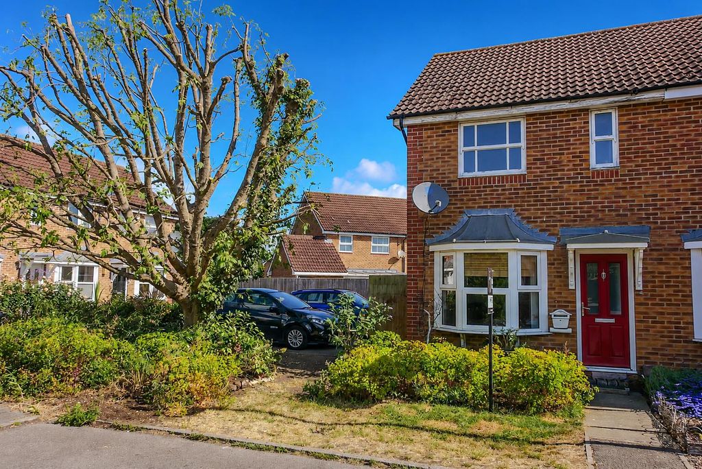 2 bed end terrace house for saleColne Drive, Didcot OX11