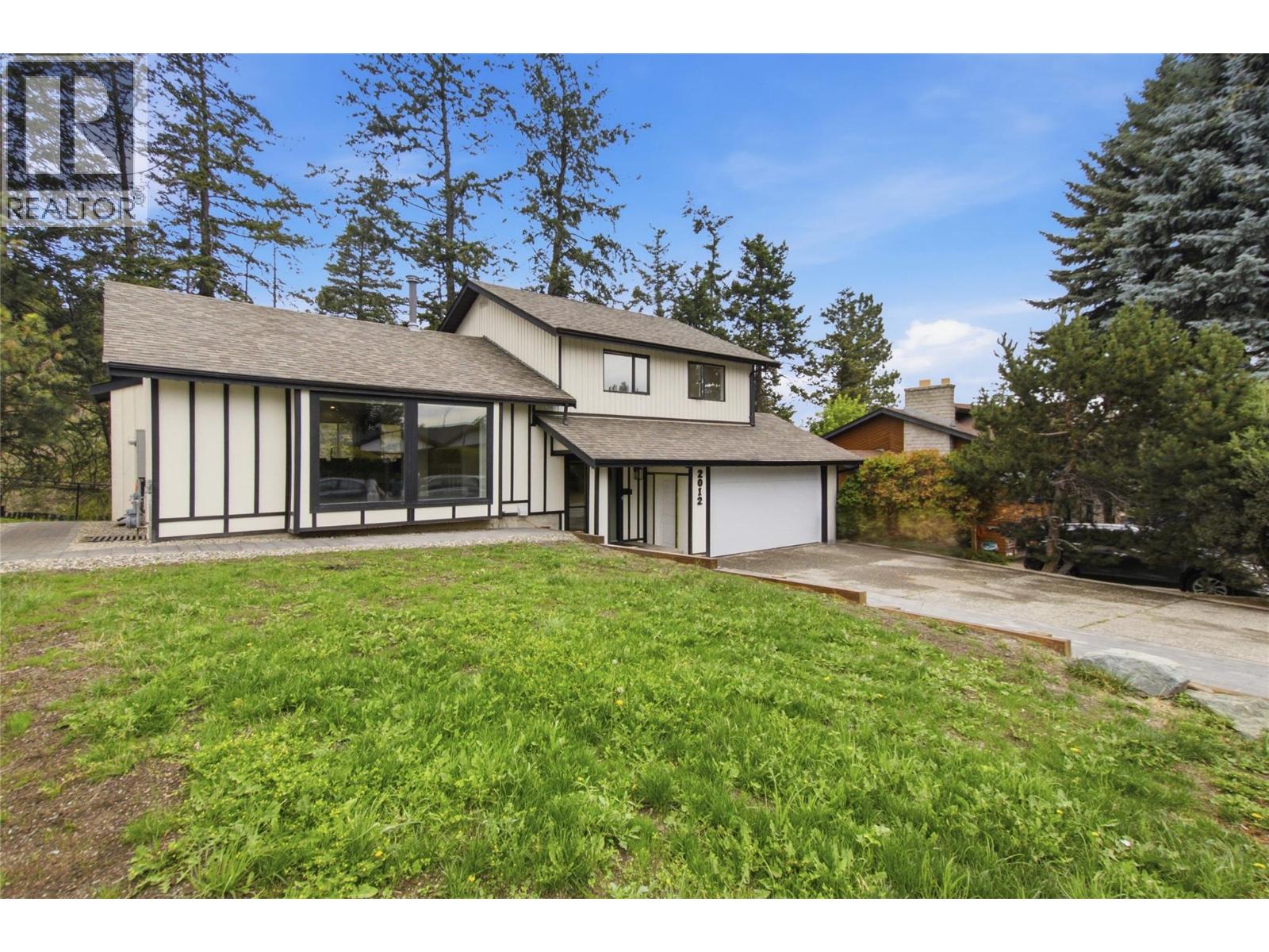 2012 Sifton Avenue, Kamloops, BC, V1S1A9