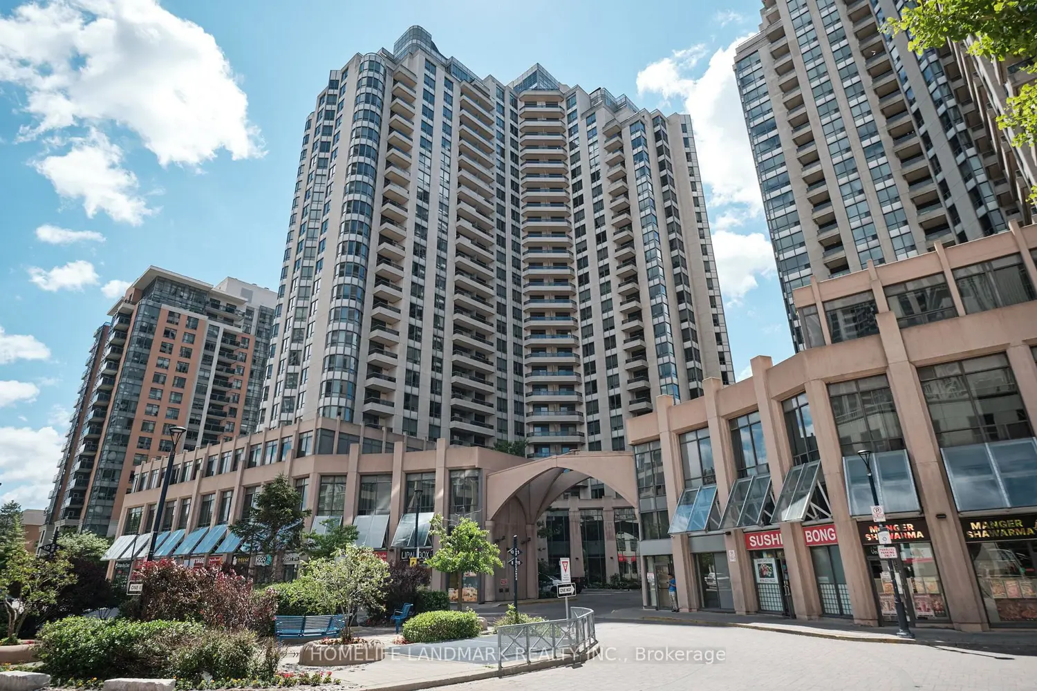 15 Northtown Way 2119