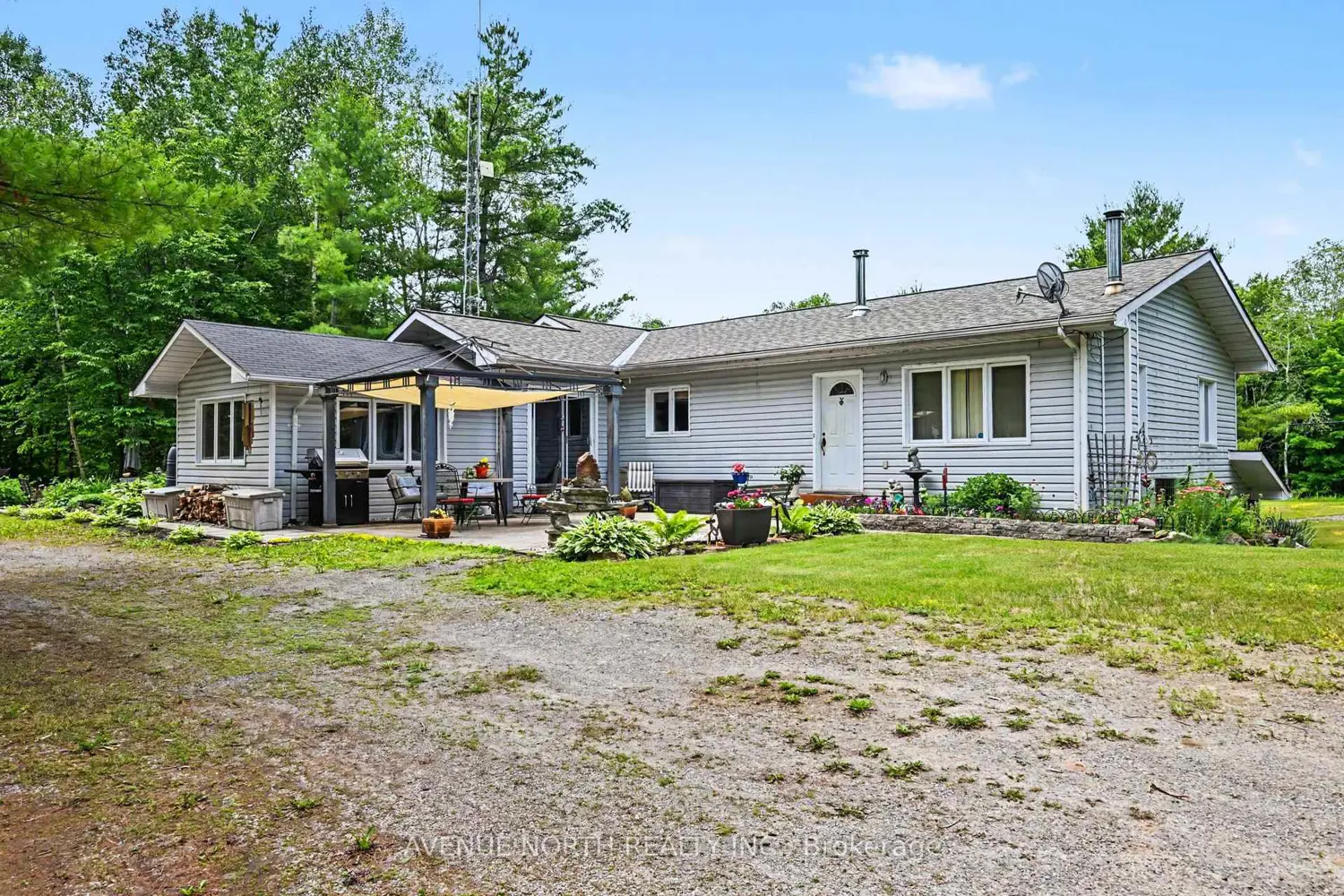 4645 Scotch Line photo 3