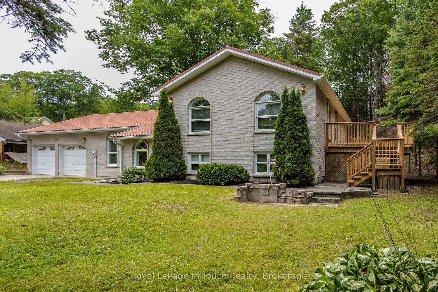 487 Tiny Beaches Road photo 2