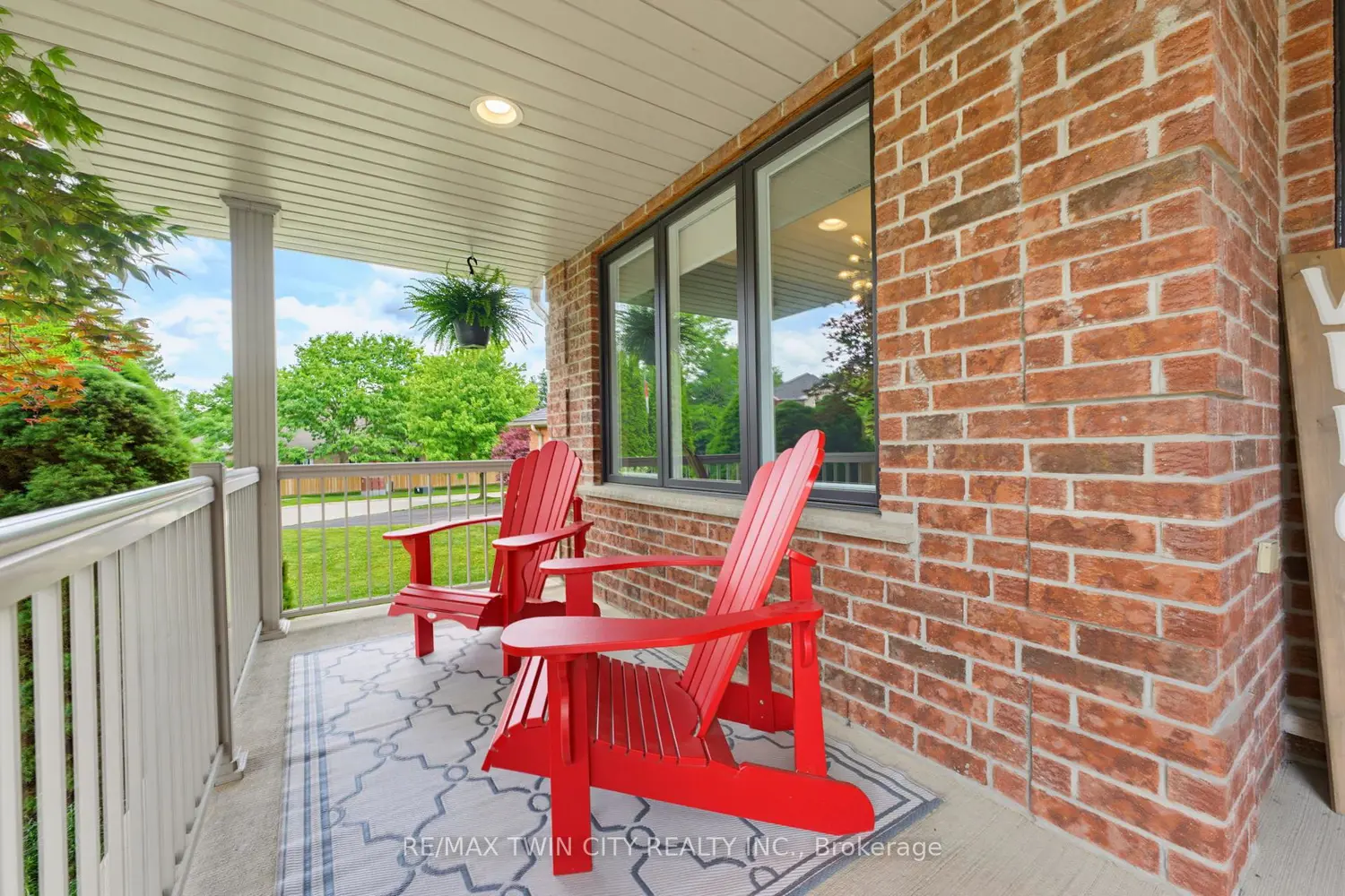 9 Burnside Drive photo 3