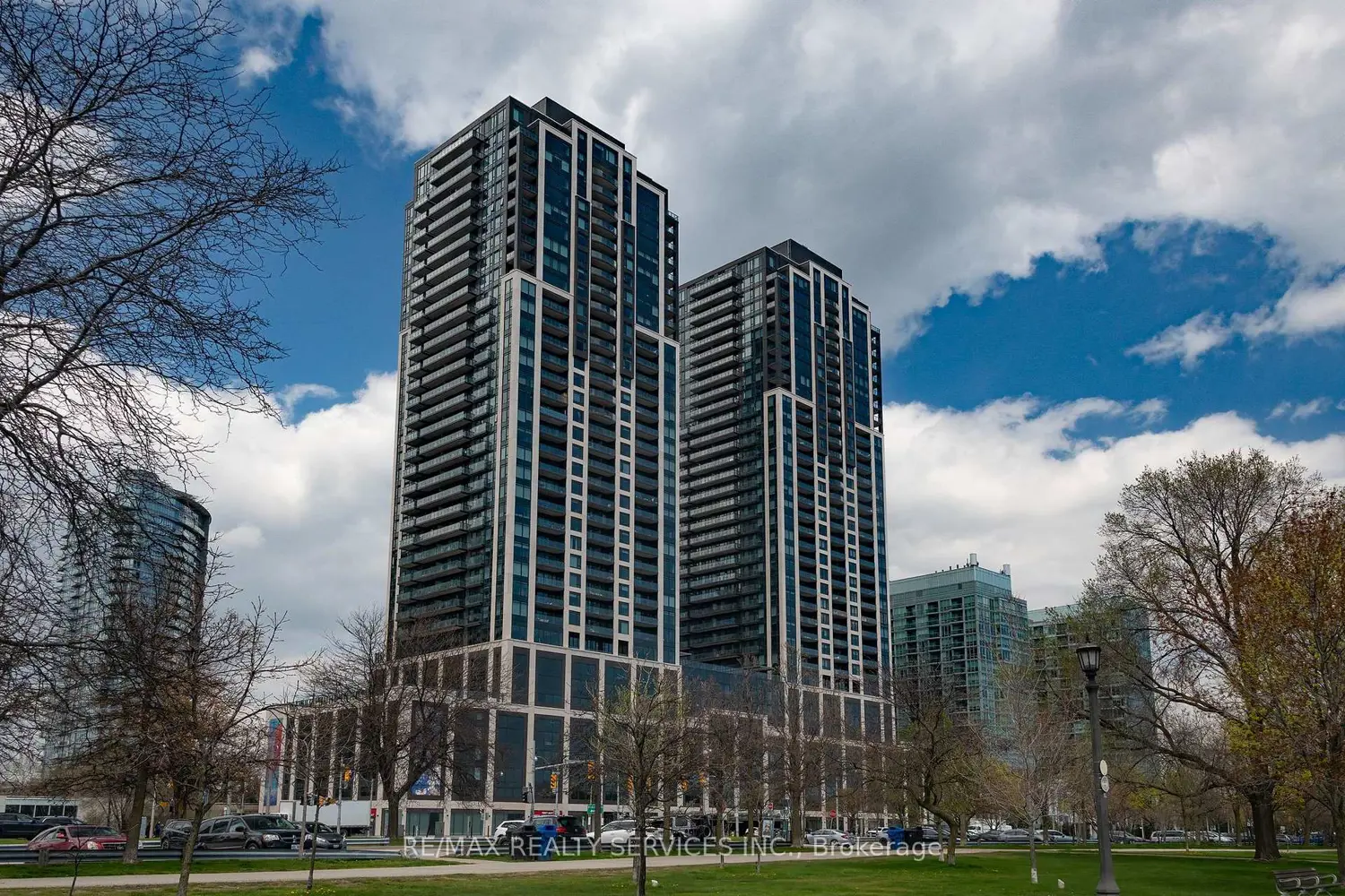 1926 Lakeshore Boulevard 1616