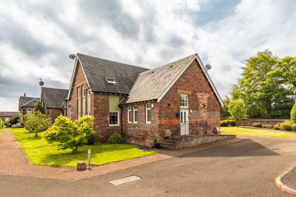 3 bed flat for sale1 The Beech Tree, Linlithgow EH49