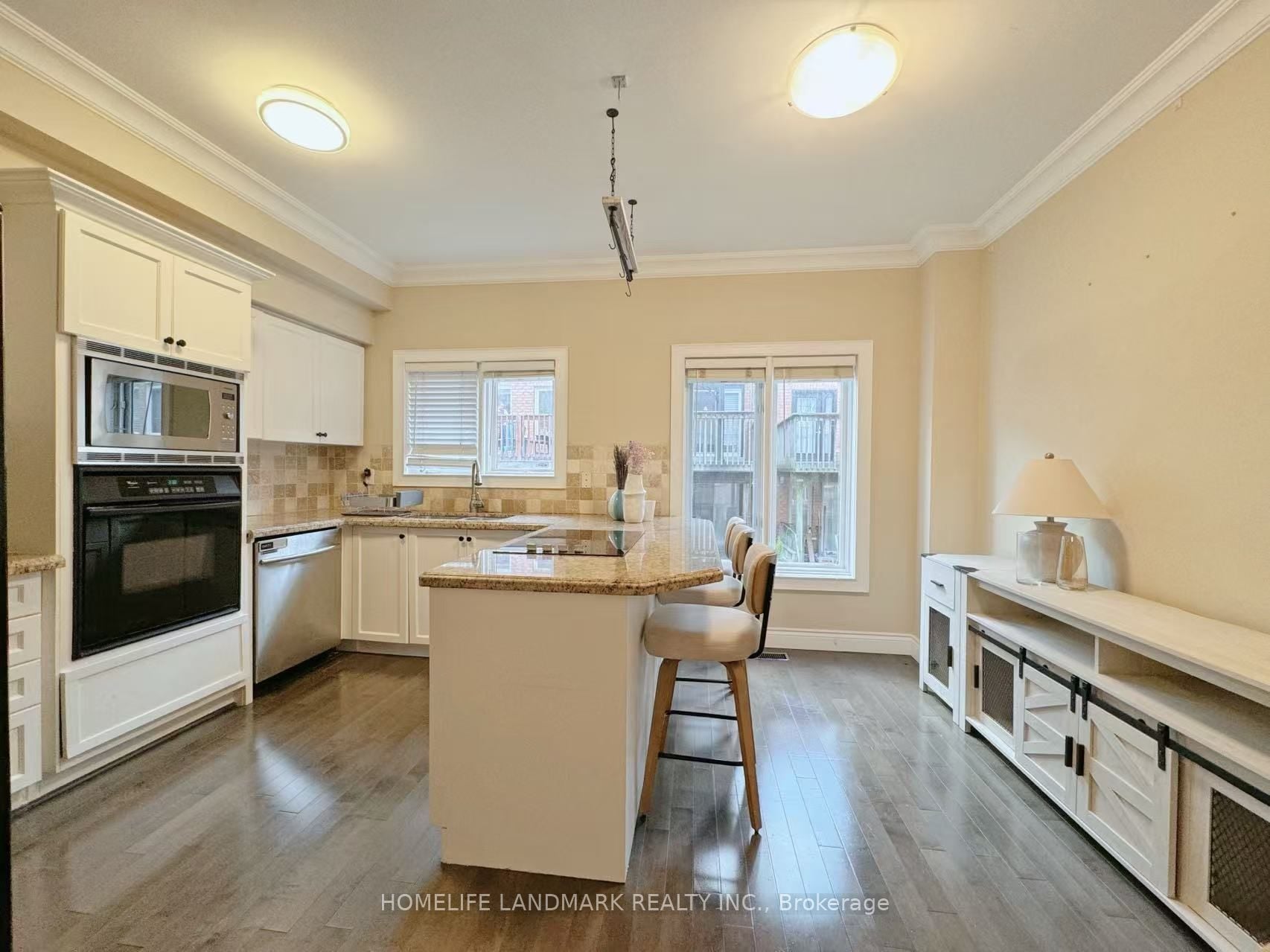 54 Bluewater Court, Toronto, ON, M8V 4A9