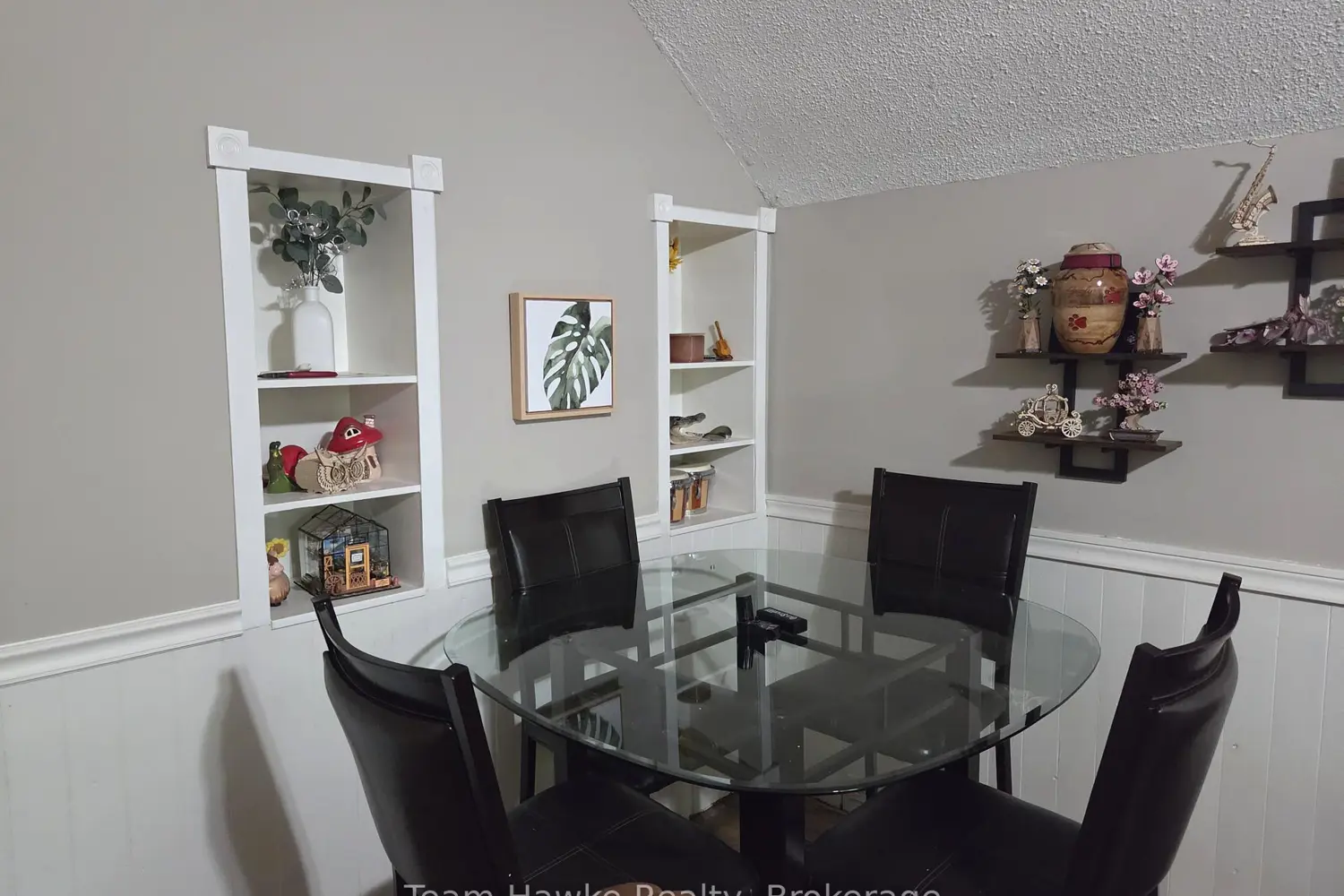 405 Dominion Avenue photo 4