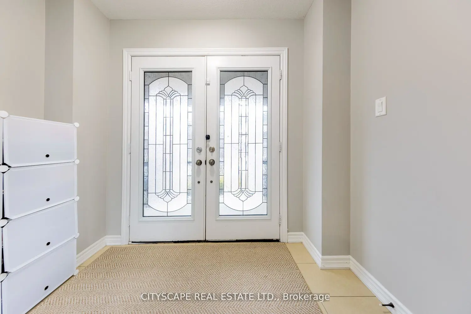 121 Crafter Crescent photo 2