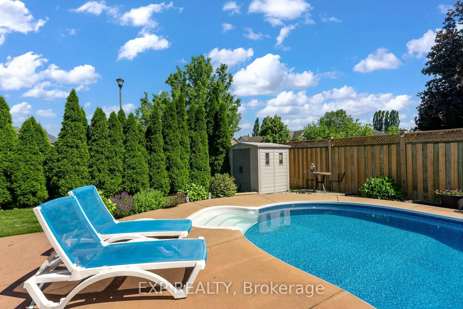 57 Goodman Crescent photo 2