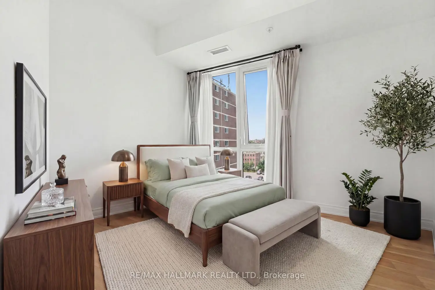 68 Main Street 501
