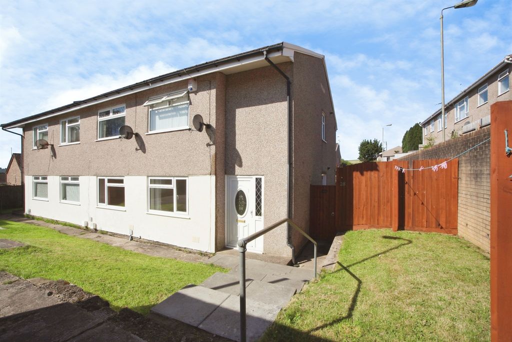 2 bed maisonette for saleBryn Owain, Caerphilly CF83
