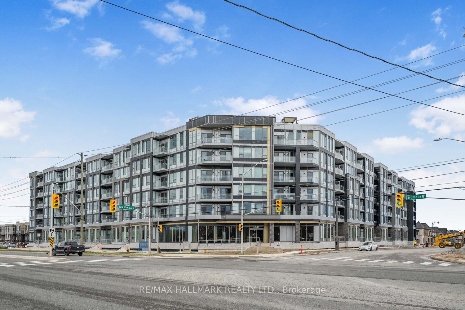 607-2501 Saw Whet Boulevard, Oakville, ON, L6M 5N2