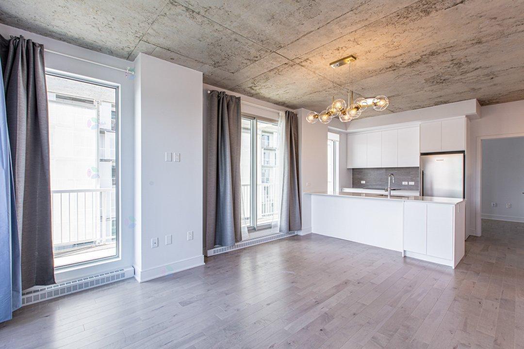 2320 Rue Tupper