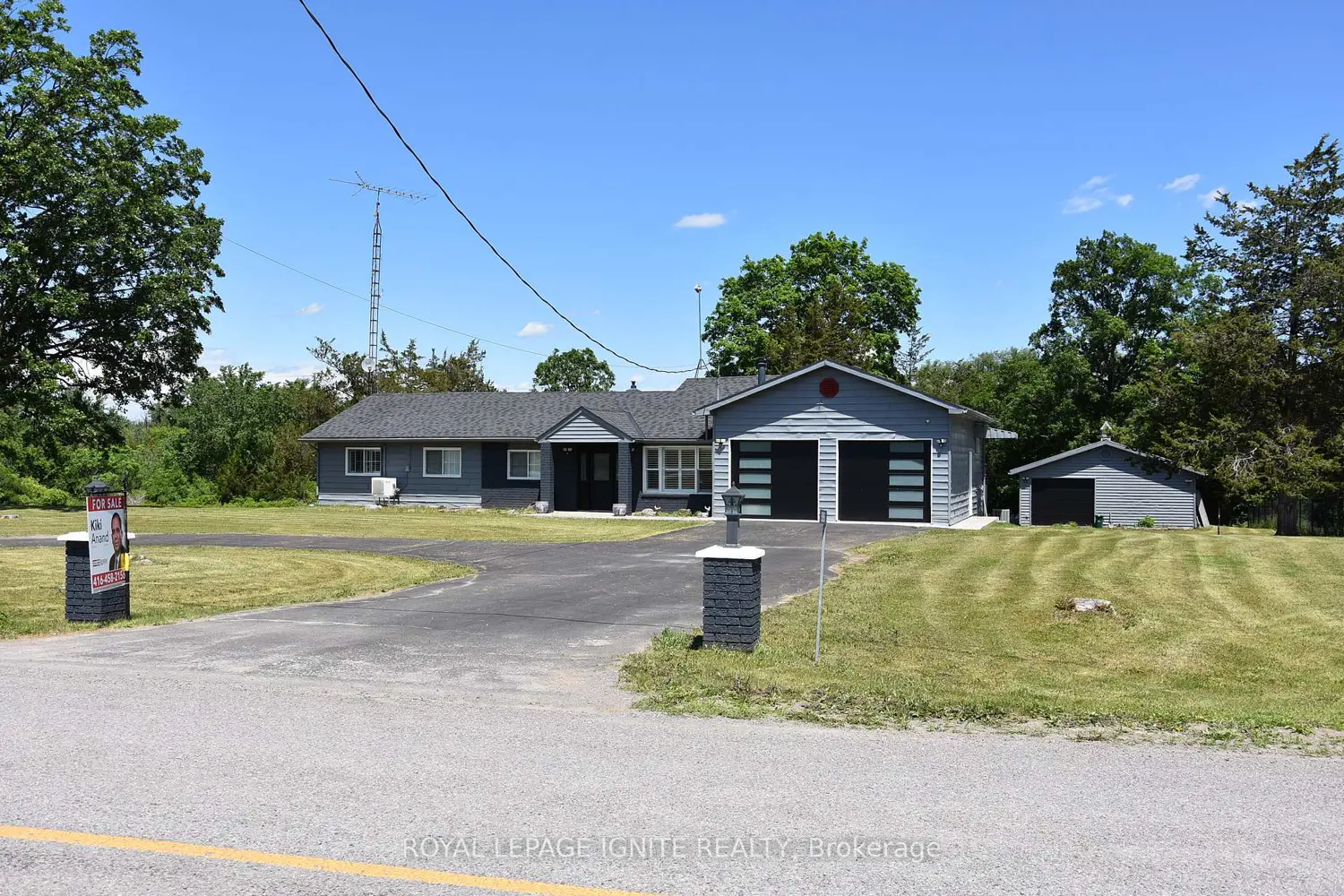 595 Percy Boom Road photo 2