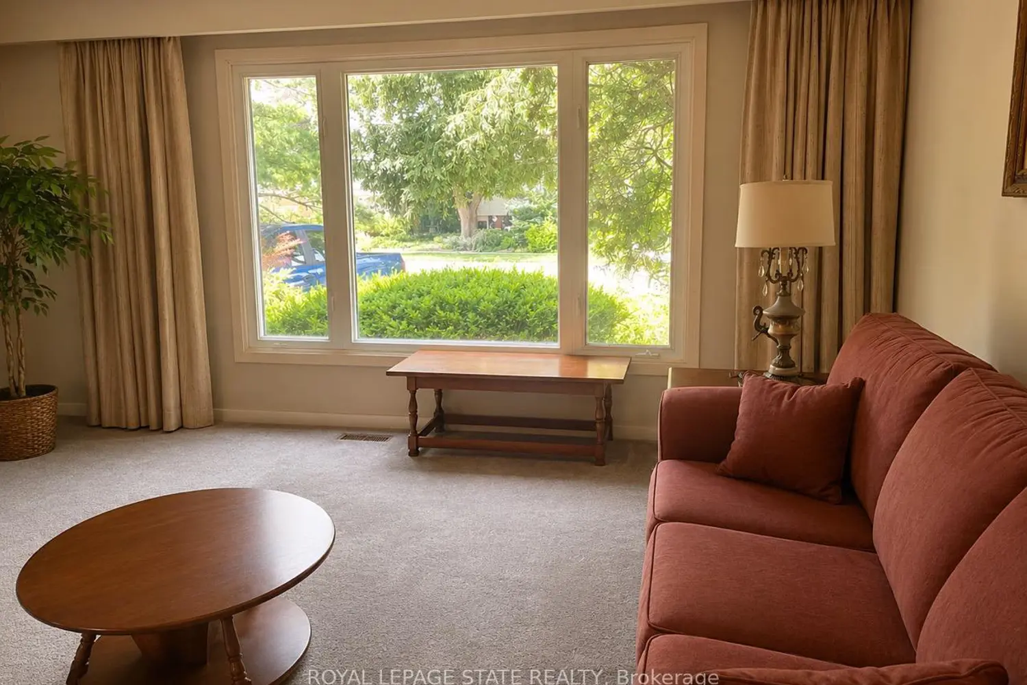 1199 Nottingham Avenue photo 5