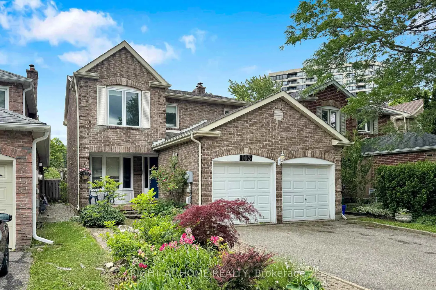 103 Heatherton Way
