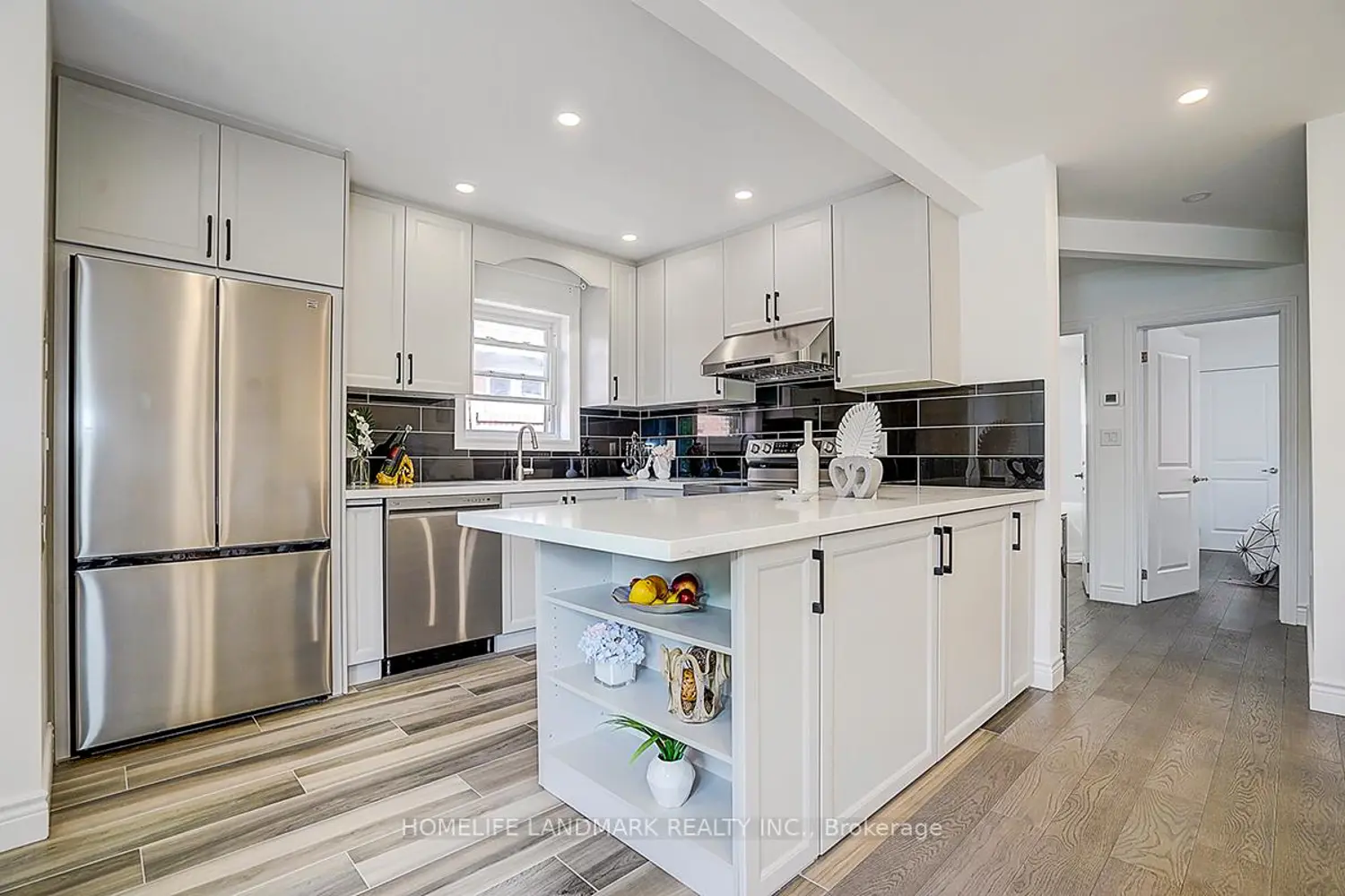 609 Mortimer Avenue photo 3