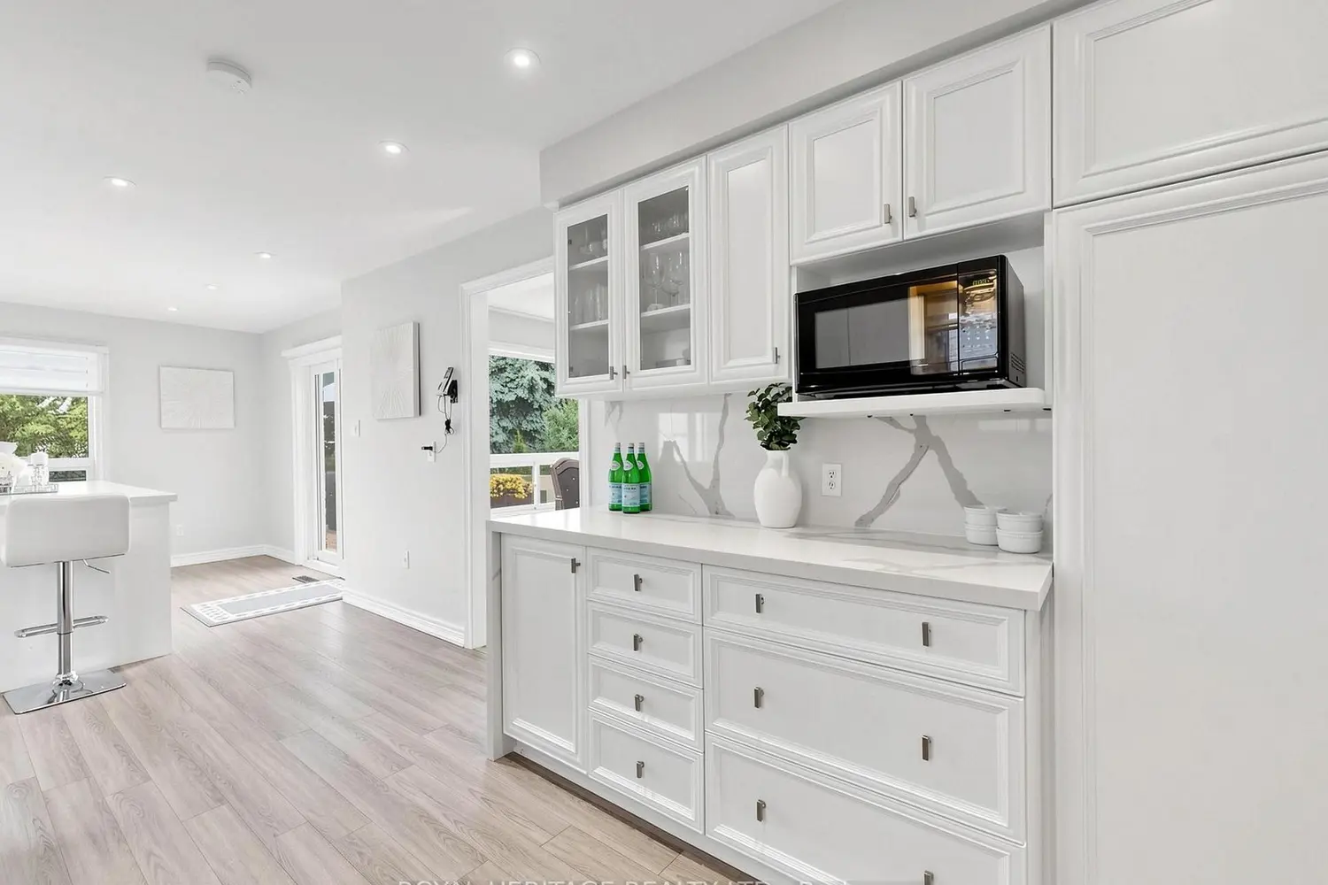 1713 Minstrel Manor photo 4