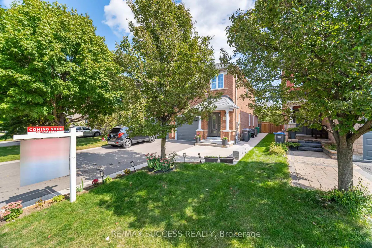 3570 Southwick Street photo 4
