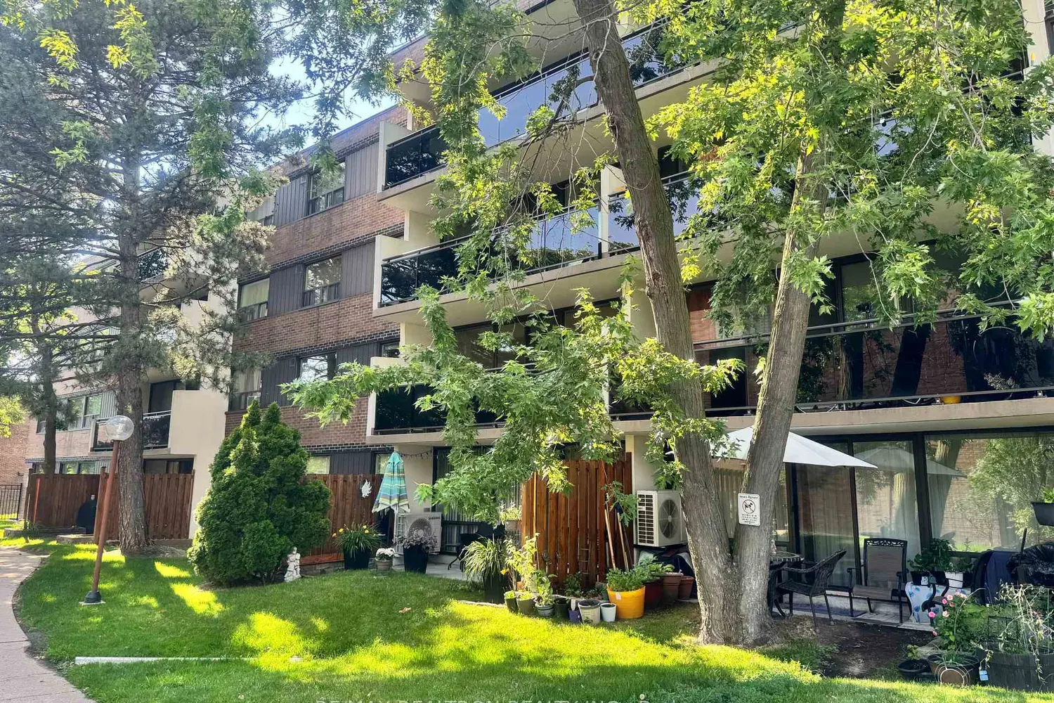 10 Sunrise Avenue 204