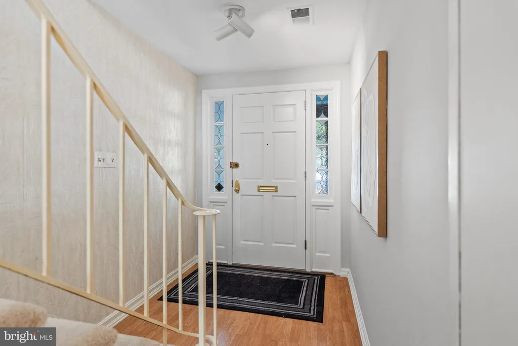 413 D Street SE, Washington, DC 20003 photo 5
