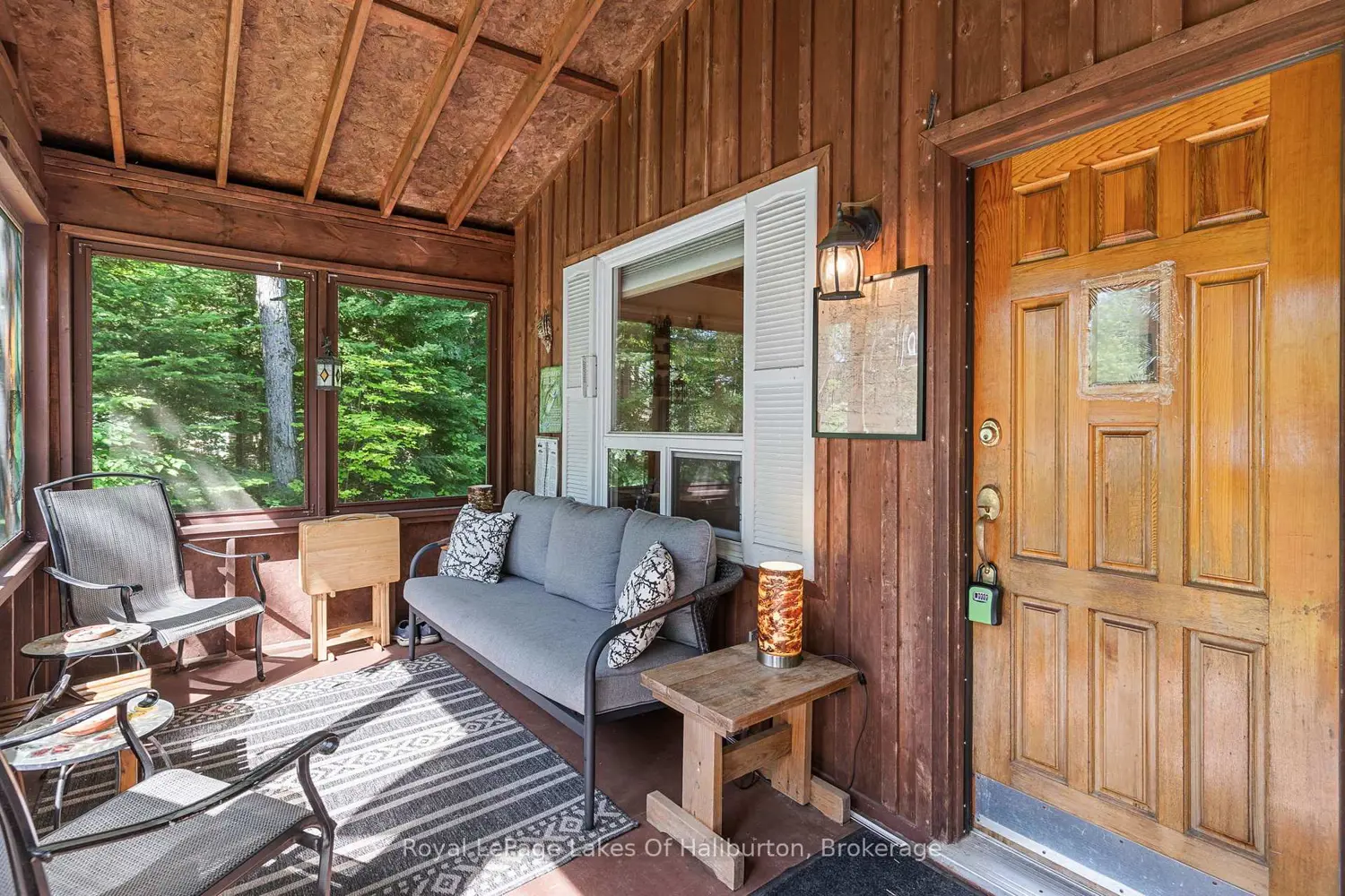 1079 Halls Lake Road photo 5