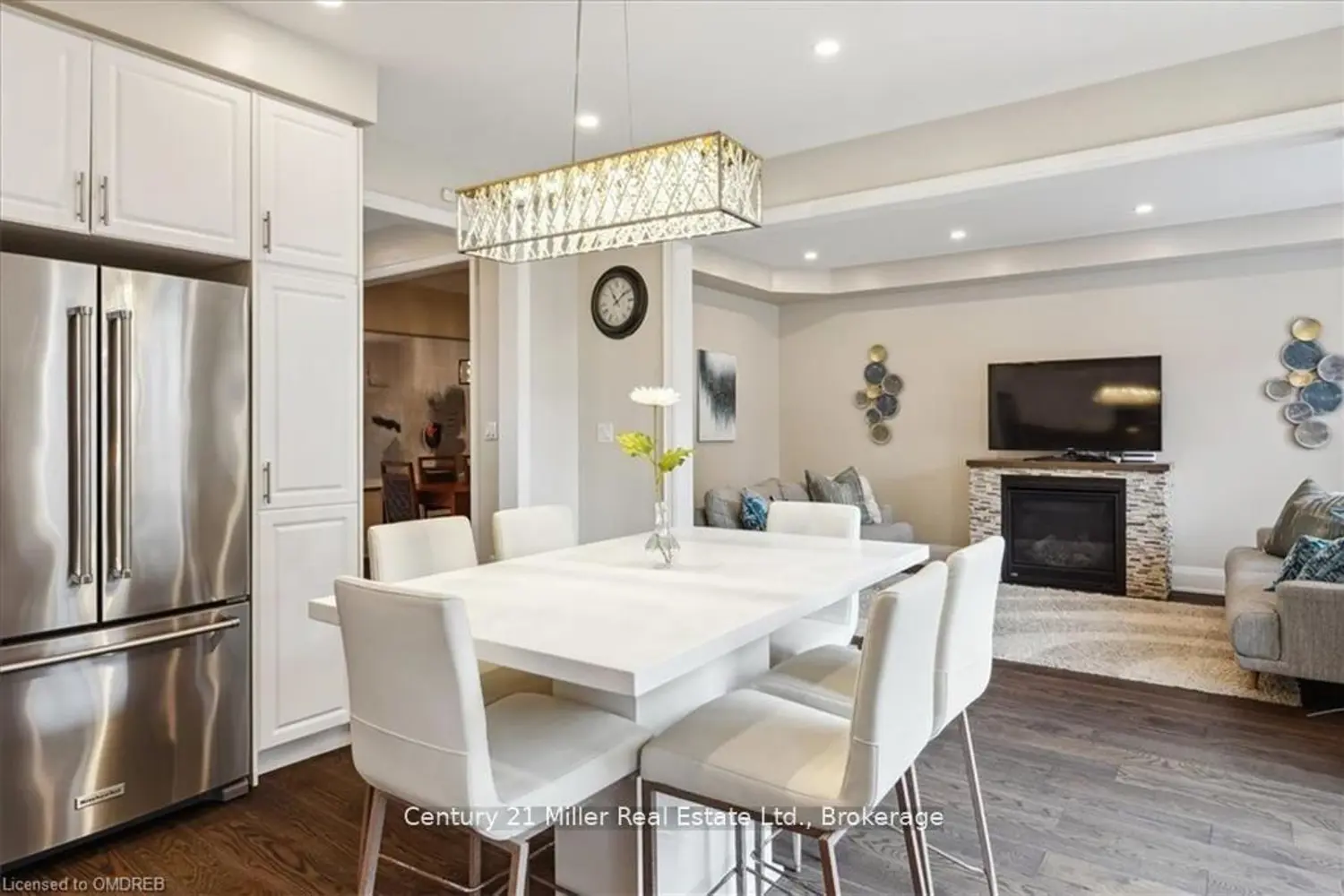 3083 Streamwood Passage photo 5