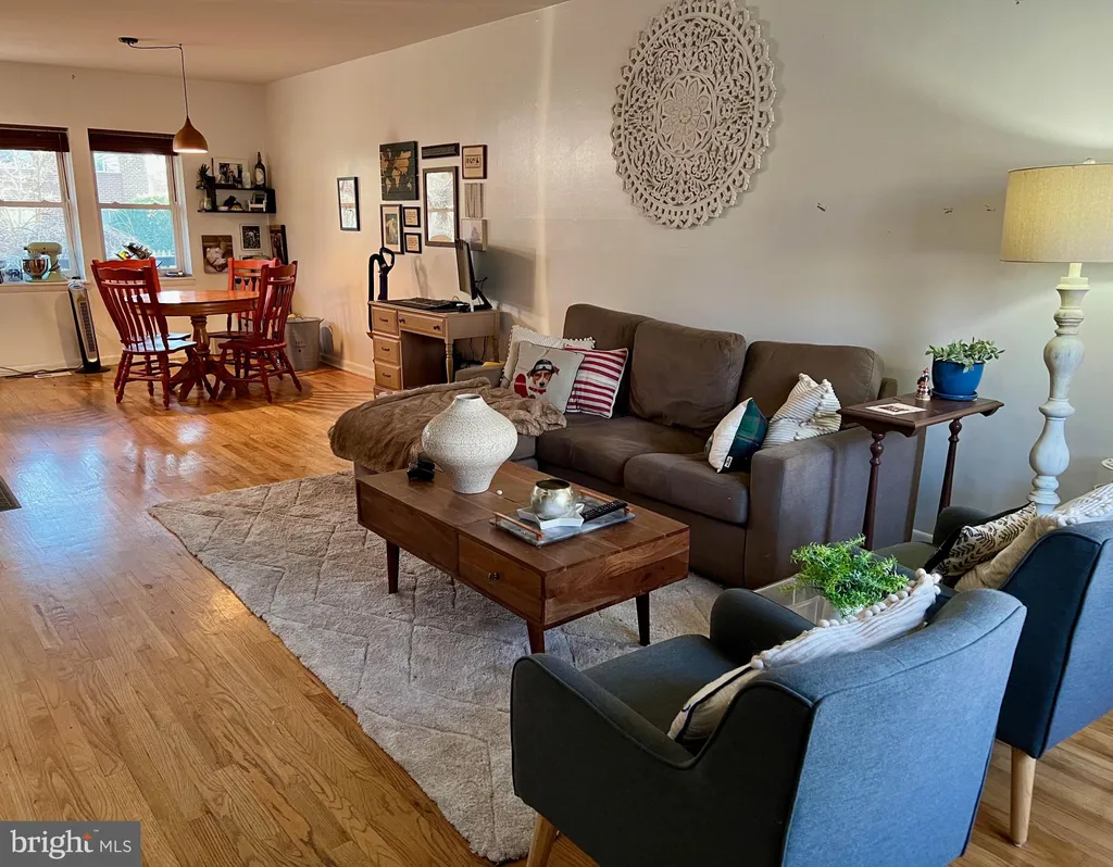 439 15th Street NE, Washington, DC 20002 photo 3