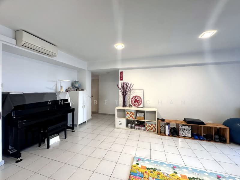 12 Kensington Park Drive photo 5
