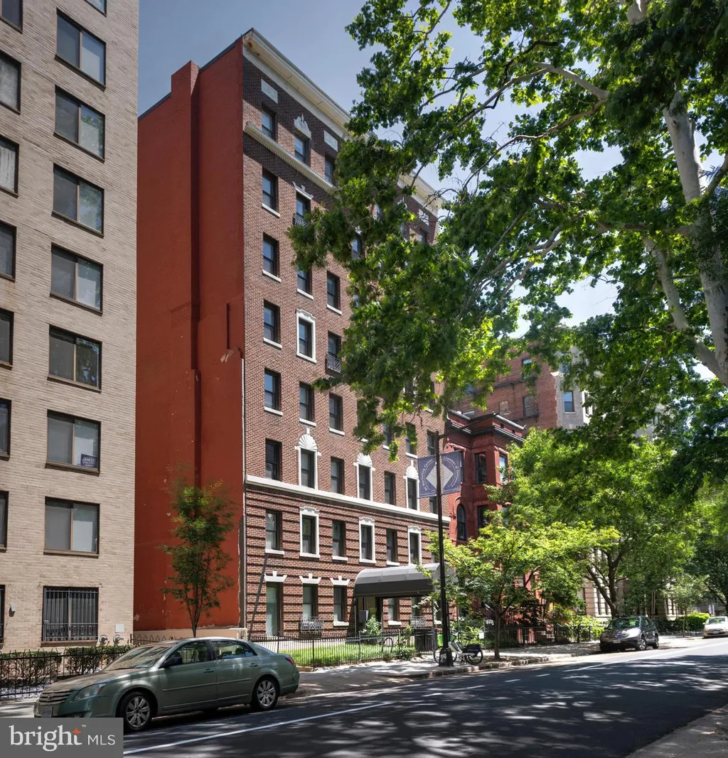 1125 12th Street NW Unit 64, Washington, DC 20005