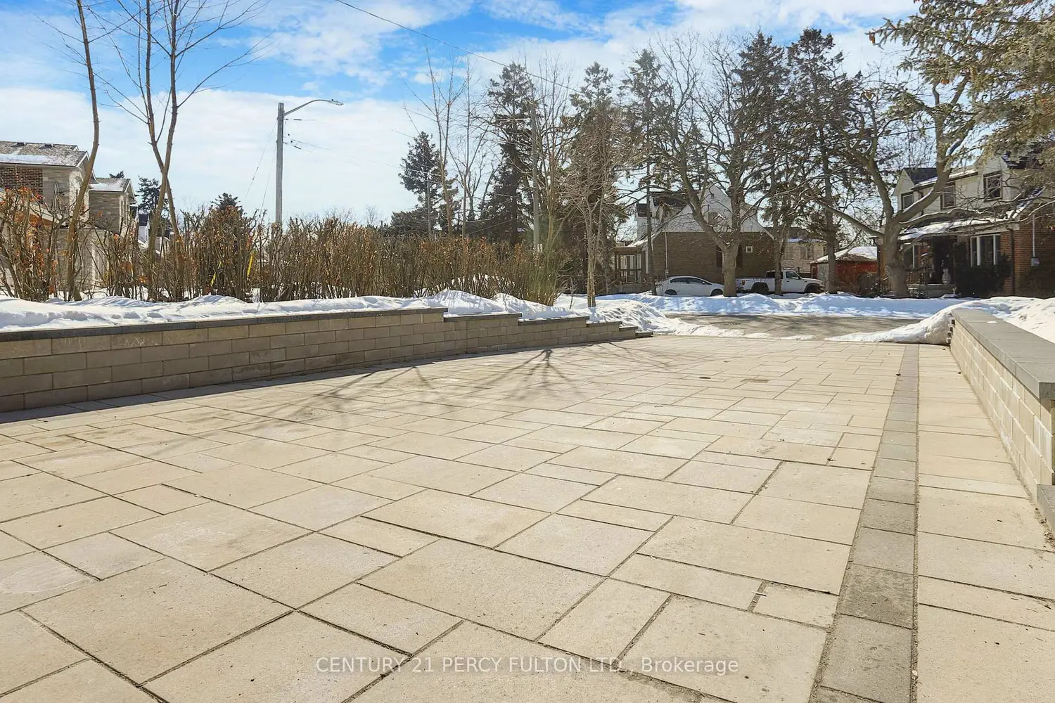 128 Anndale Drive photo 3