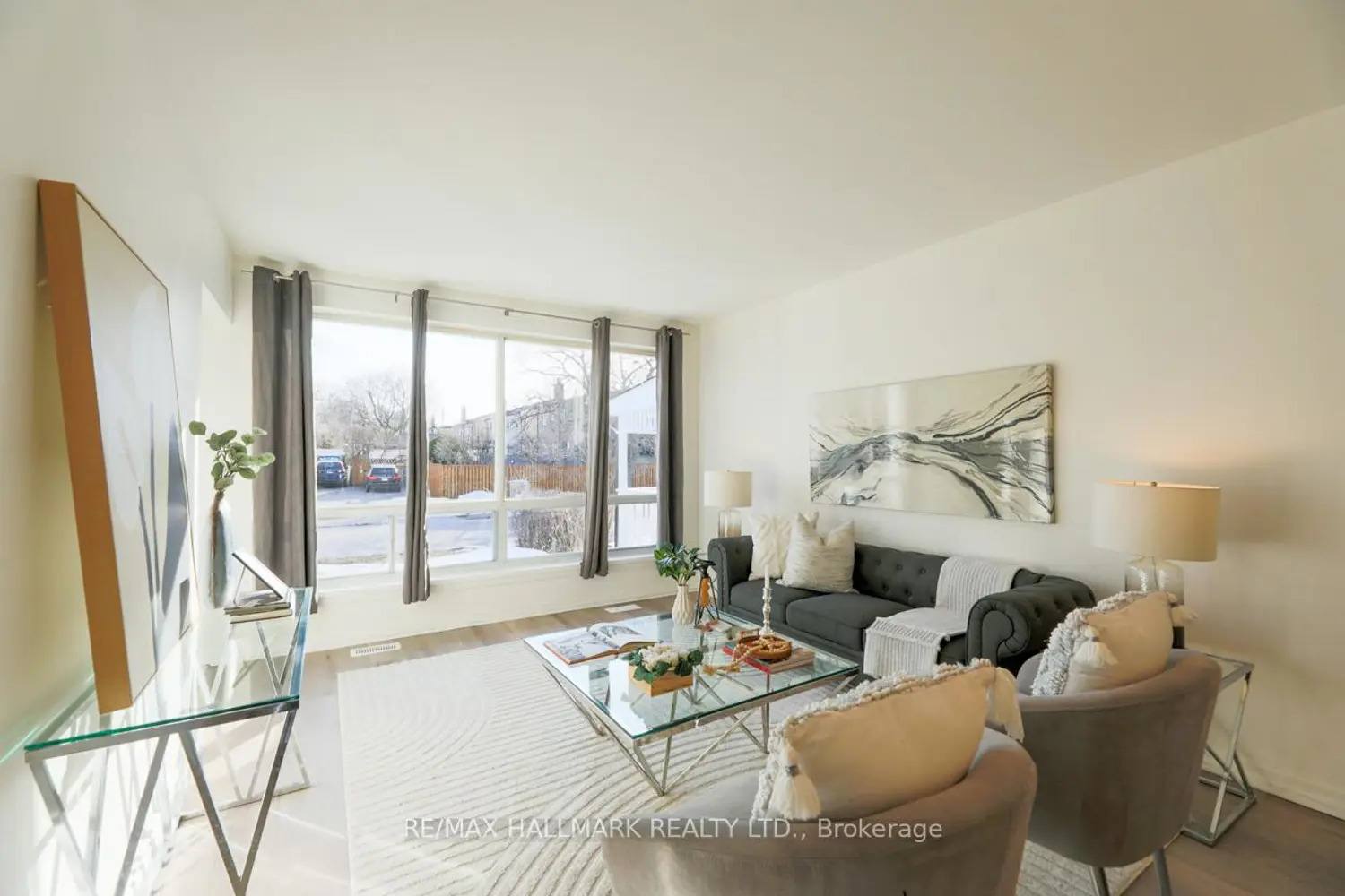 152 Santamonica Boulevard photo 3
