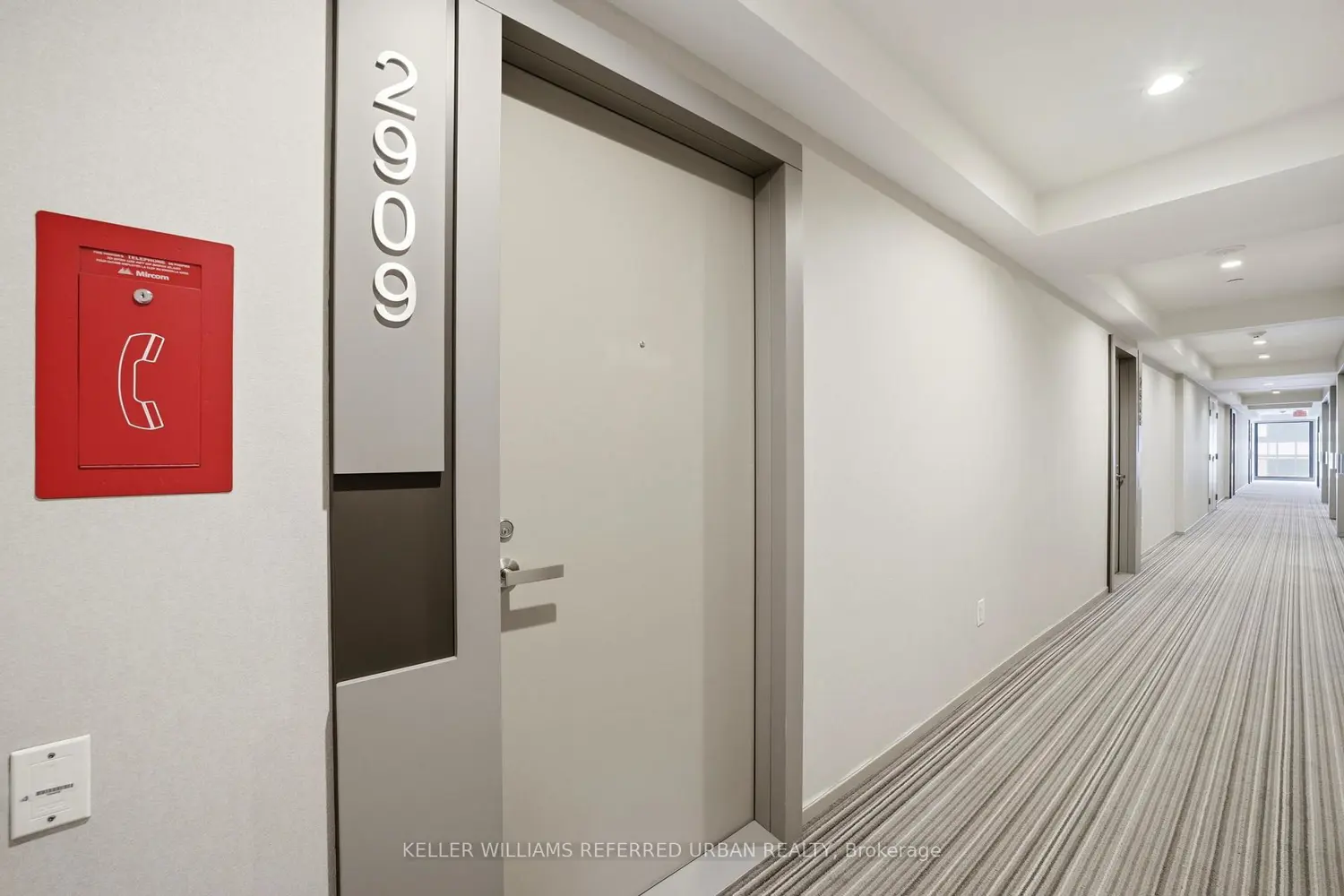 159 Dundas Street 2909 photo 4