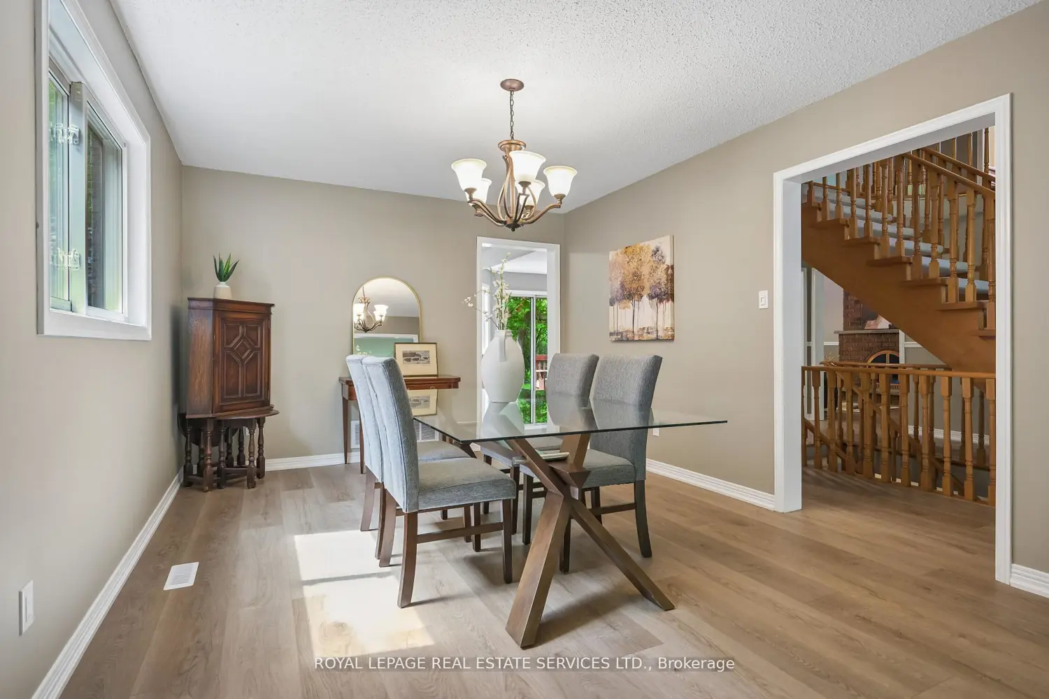 1262 Old Colony Road photo 4