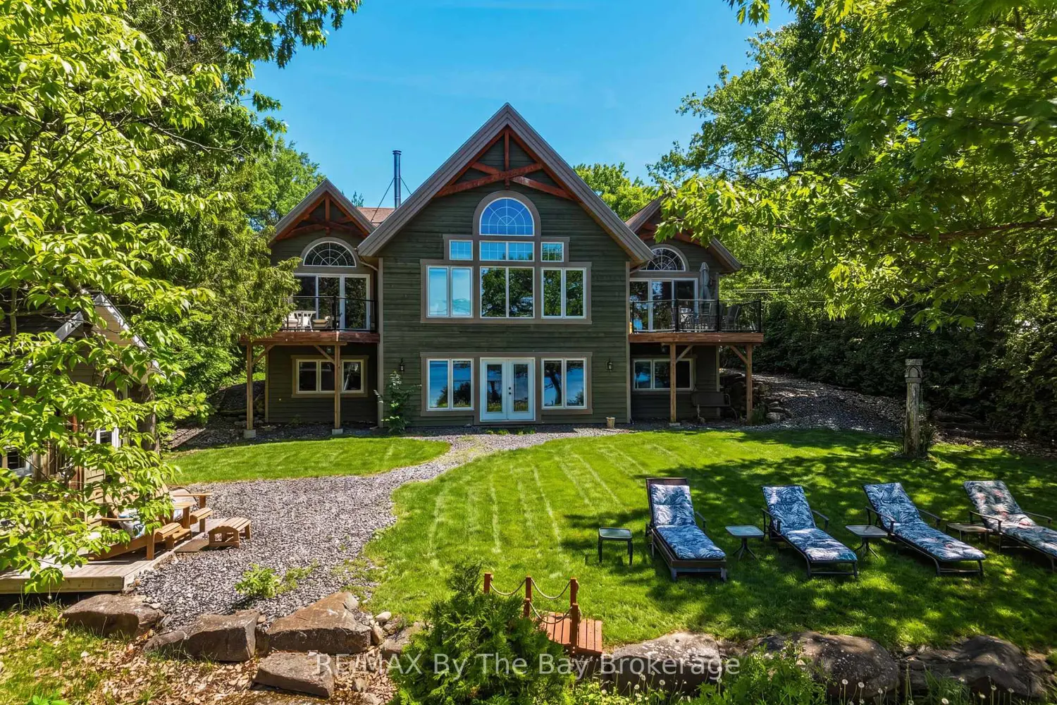61 Mckellar Lake Road photo 2