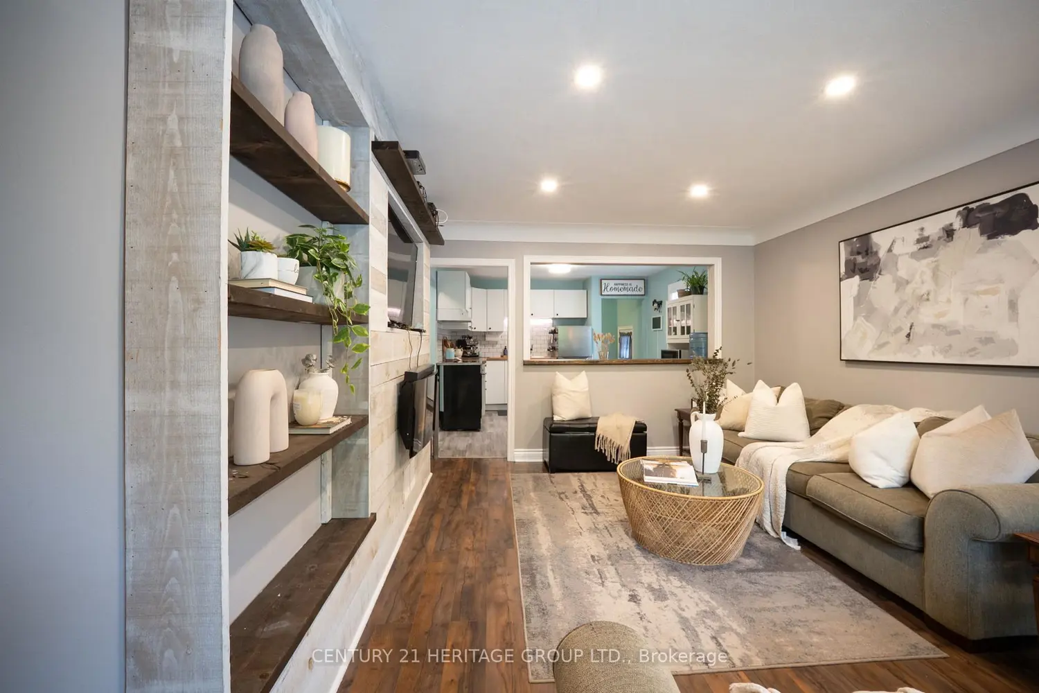 115 Sheridan Street photo 3