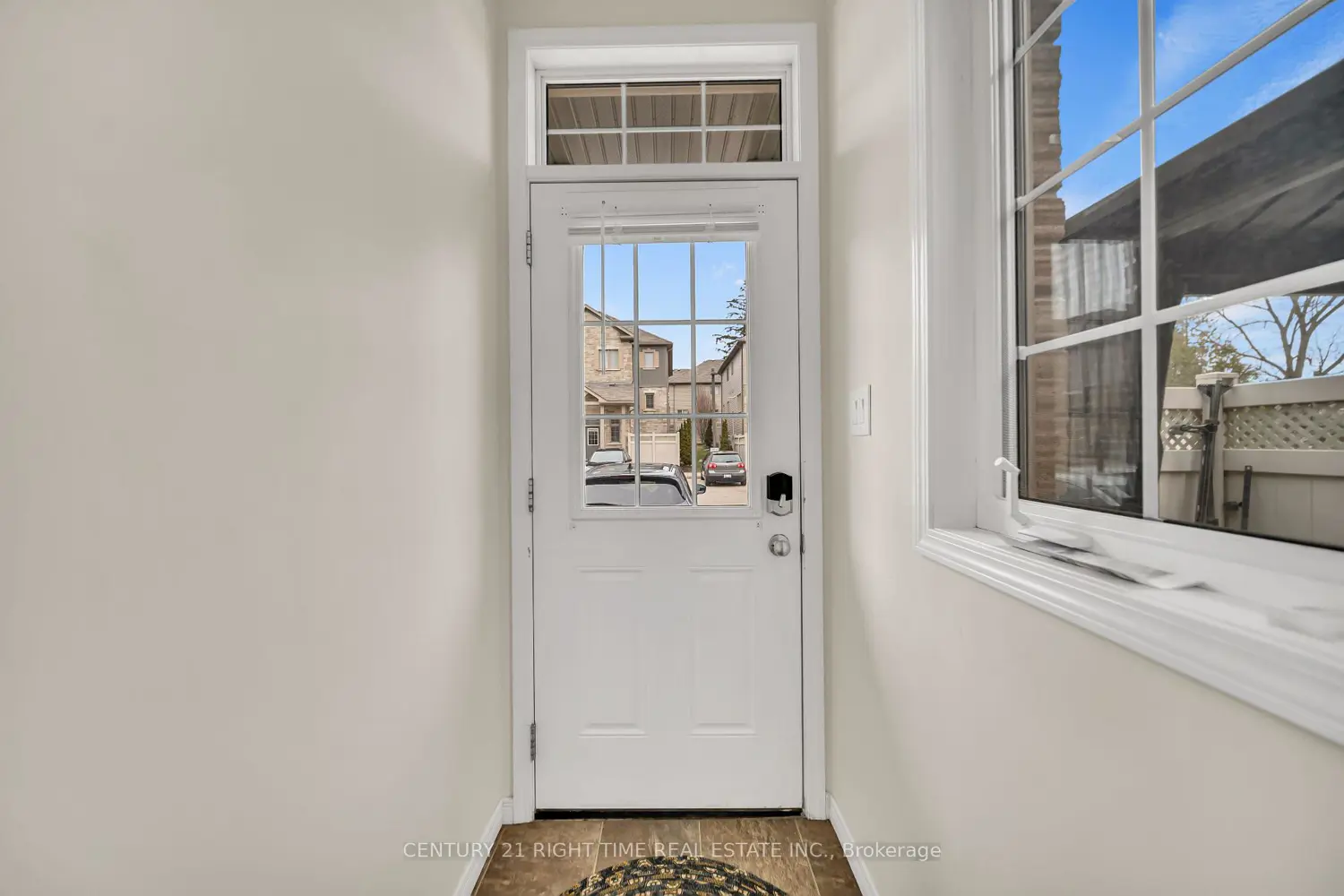 931 Glasgow Street 14A photo 3