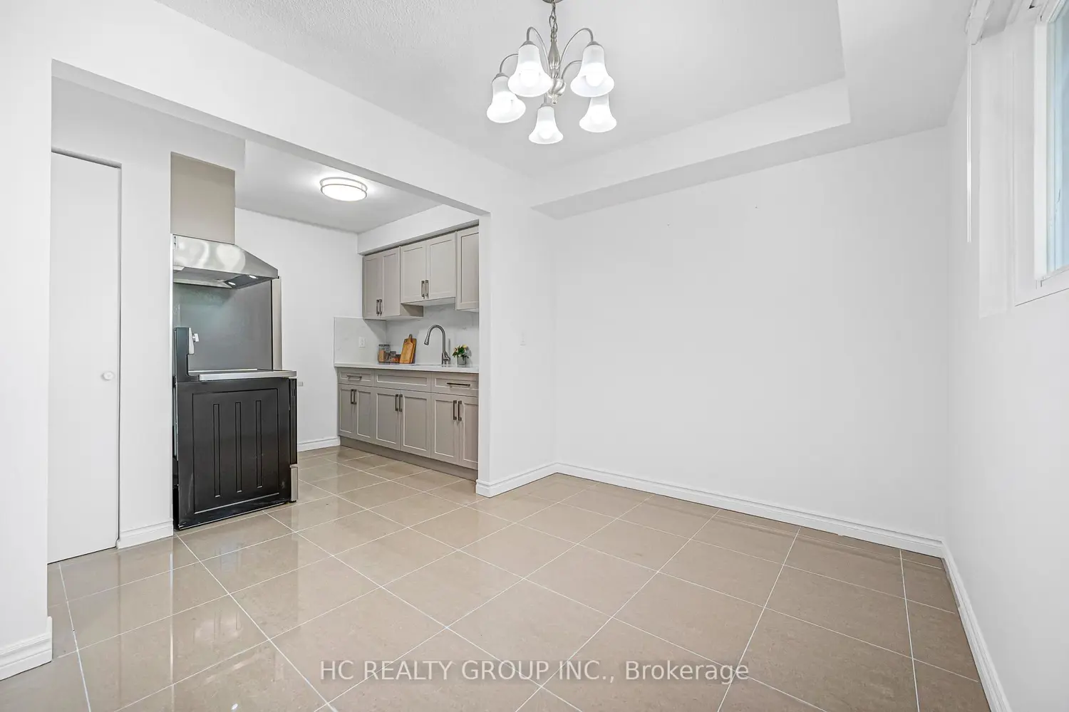 1280 Bridletowne Circle 109 photo 3