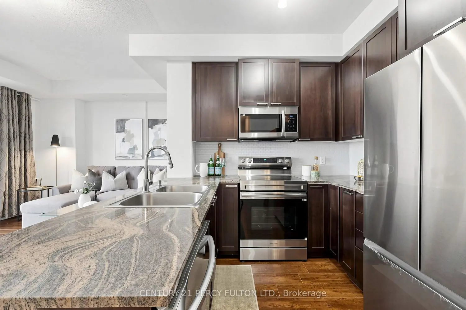 1328 Birchmount Road 802 photo 5