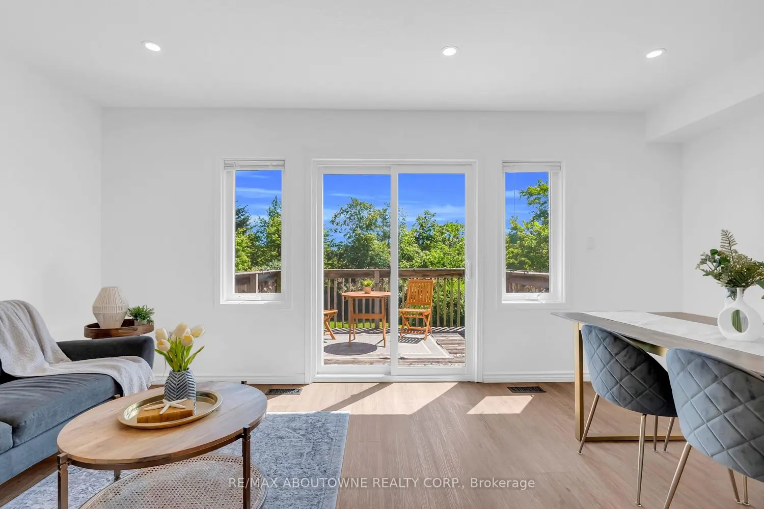 151 Clairfields Drive 15